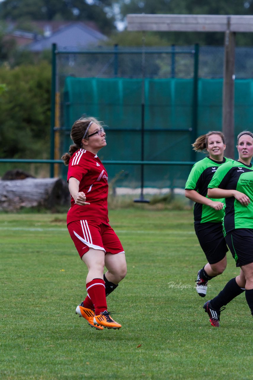 Bild 103 - Frauen SG Schmalfeld/Weddelbrook - Ratzeburger SV : Ergebnis: 1:7